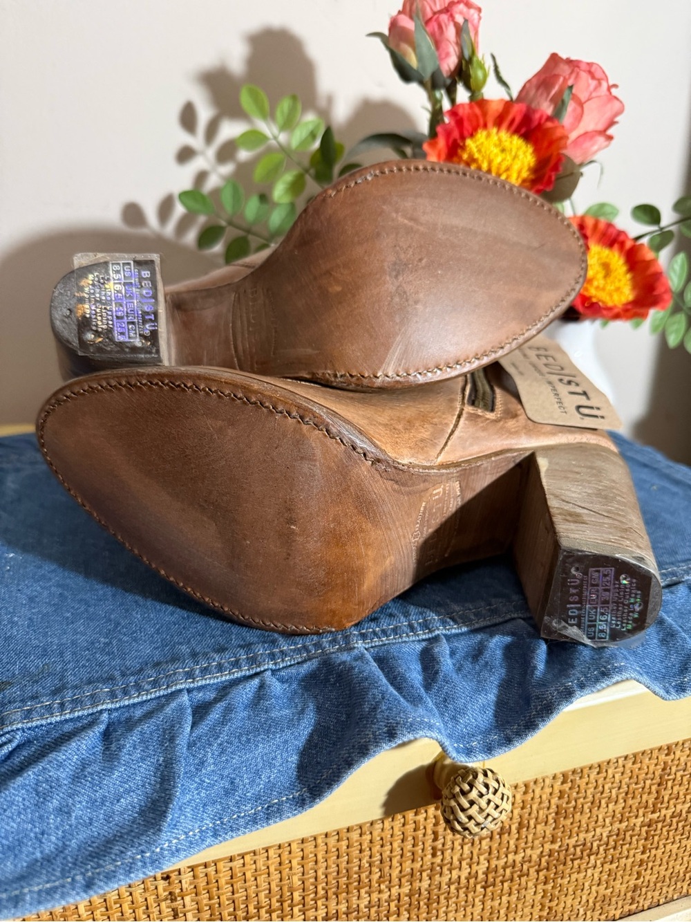 Bed Stu-Cobbler Collection Isla NIB GORGEOUS Leather Boots Rustic Tan 8.5 - Picture 6 of 13